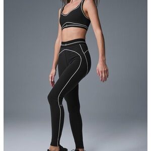 Alo heart throb leggings brand new